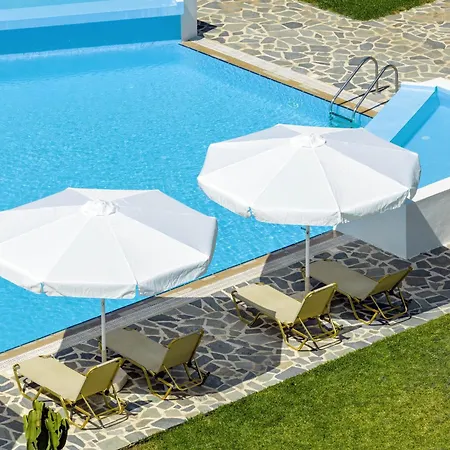 בית נופש Kefalonian Oneira *