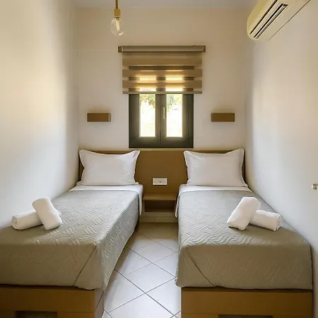 Kefalonian Oneira * Mousata